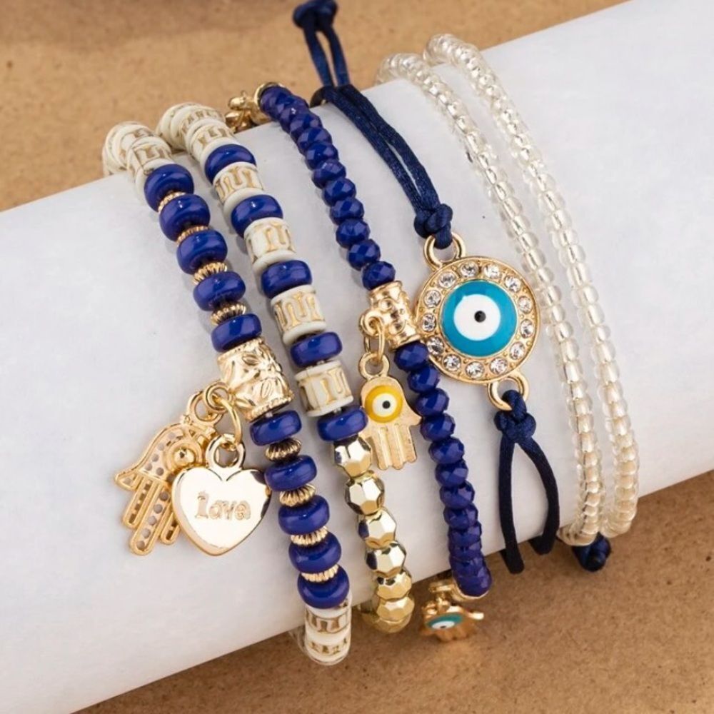 3for$20 6pcs/set Eye Detail Hamsa Hand & Heart Charm Beaded Bracelet
